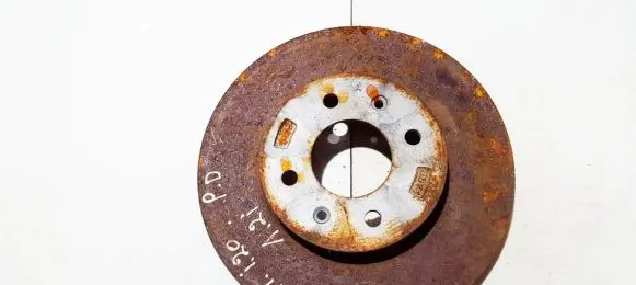 Hyundai i20 (PB PBT) Front brake disc ventiliuojamas