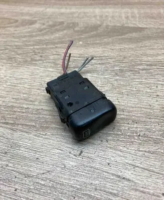 Mercedes-Benz Vito Viano W638 Windscreen/window heater switch 0055450307 0135454026