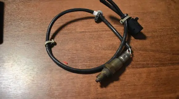 Porsche Cayenne (9Y0 9Y3) Lambda probe sensor 4M8906265C