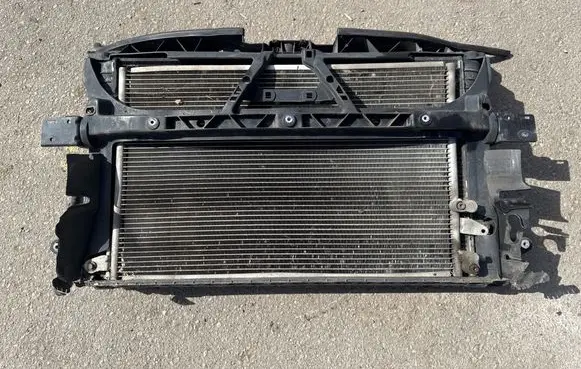 Volkswagen Phaeton Radiator set 3D0121191P 3D0129597B
