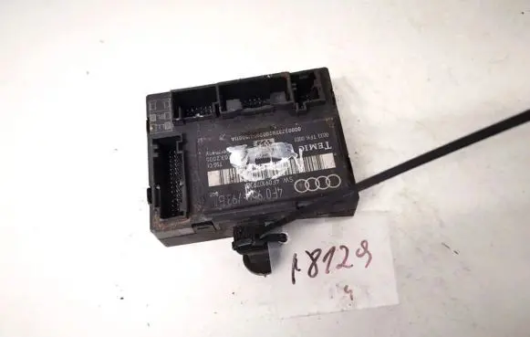 Audi A6 S6 C6 4F Door control unit/module 4f0959793b