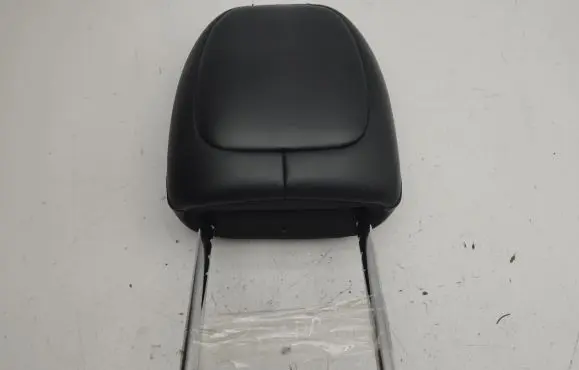 Jeep Cherokee Front seat headrest 