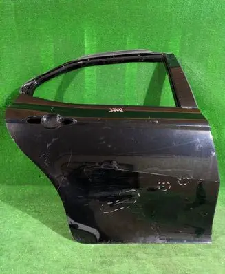 Rear door