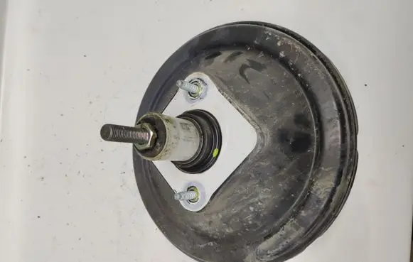 Audi A4 S4 B5 8D Brake booster 8D0612105F