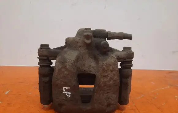 Fiat Punto (199) Front brake caliper