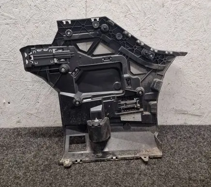 BMW i5 G60 Rear bumper mounting bracket 5A01103