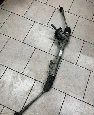 Renault Twingo II Steering rack Magiel