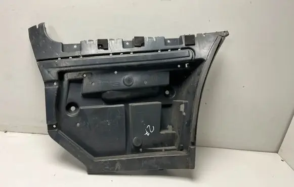BMW M3 e92 Rear bumper mounting bracket 7900842