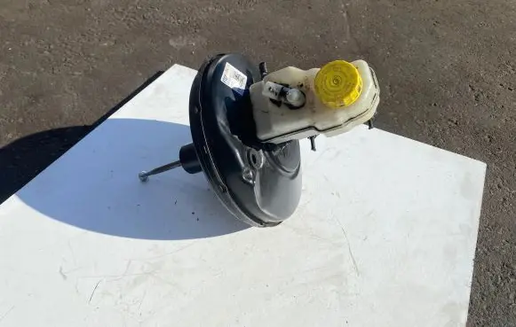 Seat Ibiza IV (6J,6P) Brake booster 6R1614105C