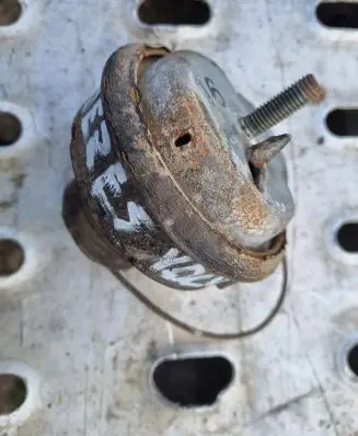 Volvo S60 Gearbox mount