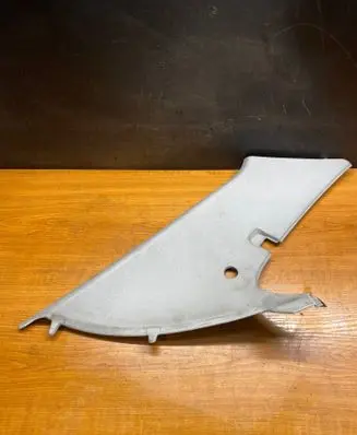 BMW 3 E36 (C) pillar trim 8146203