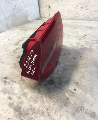 Volkswagen Jetta VI Tailgate rear/tail lights 5c6945259a