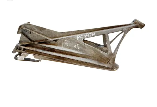BMW i3 Gearbox mounting bracket 67371110