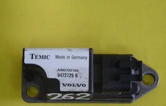 Volvo V70 Airbag deployment crash/impact sensor 9472729B
