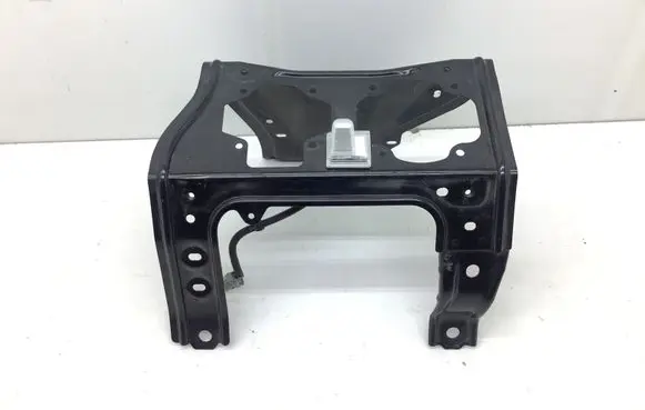 Nissan Leaf II (ZE1) Other body part