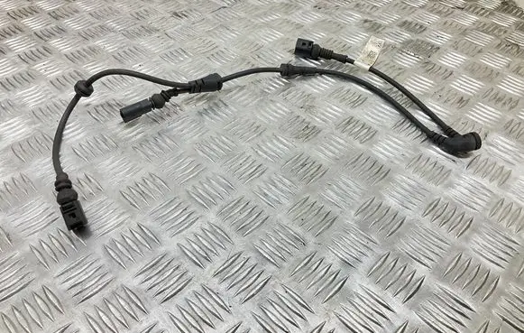 Volkswagen Touareg II Front ABS sensor wiring 7P0971279A