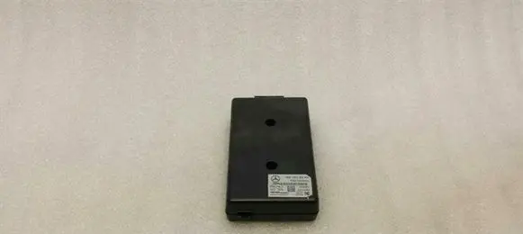 Mercedes-Benz CL C216 iPod connector socket B67824245