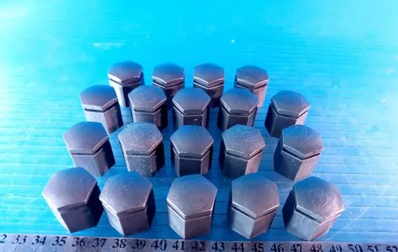 Opel Astra J Wheel nut cap/cover 