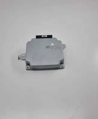 Lexus RX 450H Suspension control unit/module 8924348050