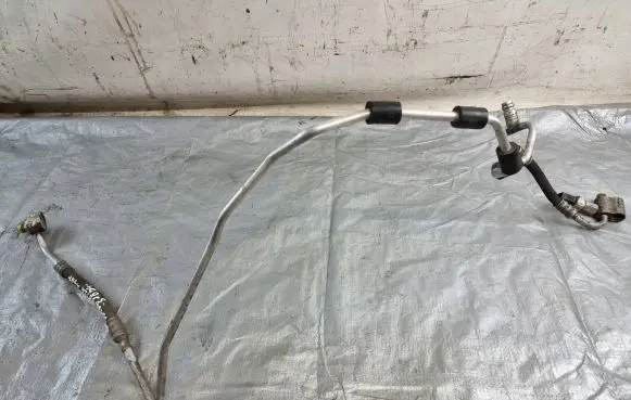 Audi A3 S3 8P Air conditioning (A/C) pipe/hose 1K0820741Q
