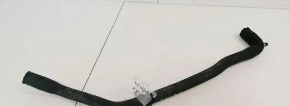 Ford Mondeo Mk III Engine coolant pipe/hose