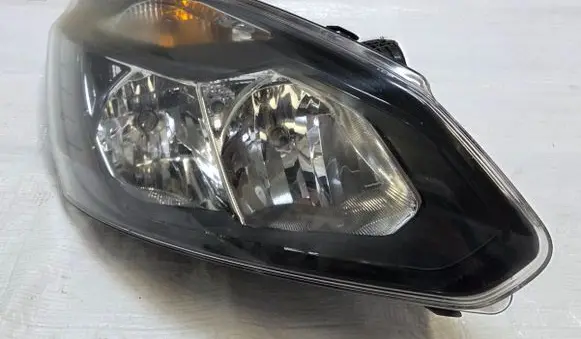 Ford Transit Custom Headlight/headlamp BK21-13W029-B