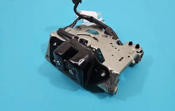 Jeep Grand Cherokee Tailgate/trunk/boot lock/catch/latch A95-61310-6BU IMPRK1503573
