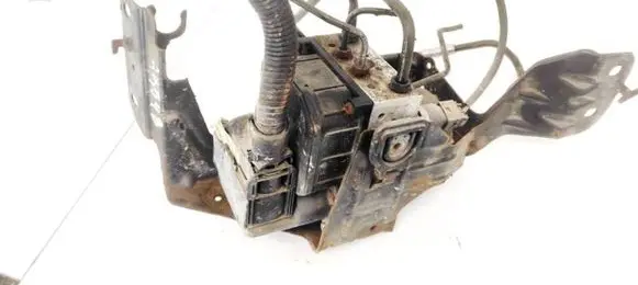Ford Mondeo Mk III ABS Pump 3S712C405AB 3S71-2C405-AB
