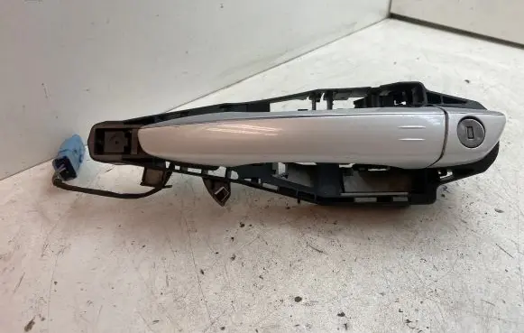 Citroen DS5 Front door exterior handle 9686433780