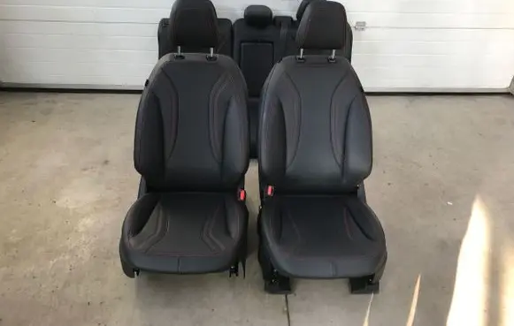 Seat set