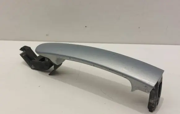 Skoda Octavia Mk2 (1Z) Front door exterior handle 3B0837207
