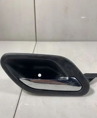 BMW 5 E39 Front door interior handle 8226050