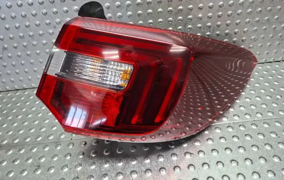 Opel Grandland X Rear/tail lights S27624074 9846766680