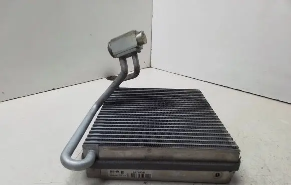 Opel Zafira B Air conditioning (A/C) radiator (interior) 7011211 L8740002 P51331