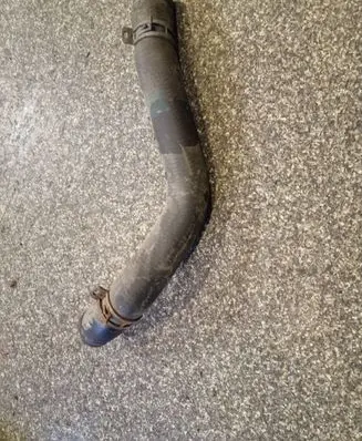 Ford Mustang V Engine coolant pipe/hose