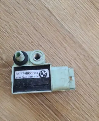 BMW X6 E71 Airbag deployment crash/impact sensor 6953634 11585229 5WK43448