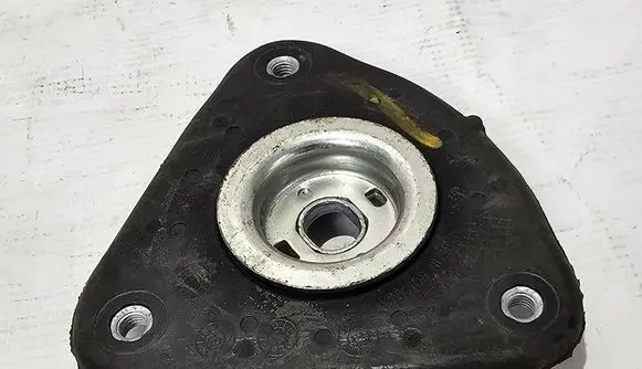 Ford Focus Front upper strut mount G1FY-3K155-RB