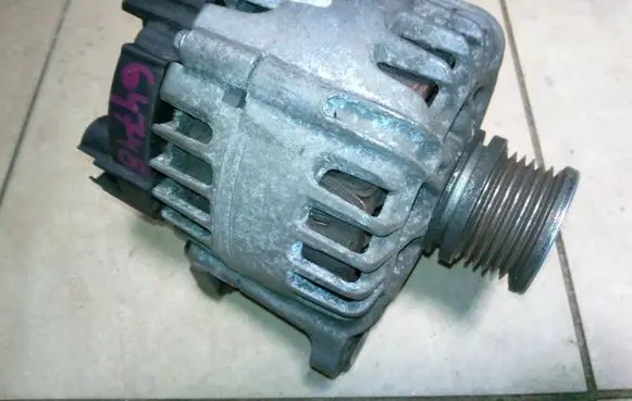 Skoda Octavia Mk3 (5E) Generator/alternator 03L903023J NE64748