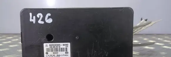 Mercedes-Benz E W211 Central locking vacuum pump 2038000048