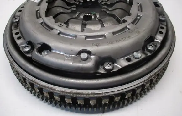 Dacia Duster II Clutch set kit 302104374R