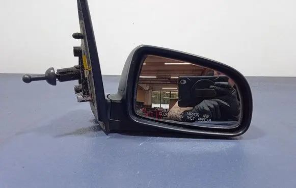 Chevrolet Aveo Front door electric wing mirror 