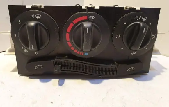 Mercedes-Benz A W168 Climate control unit 1688300385