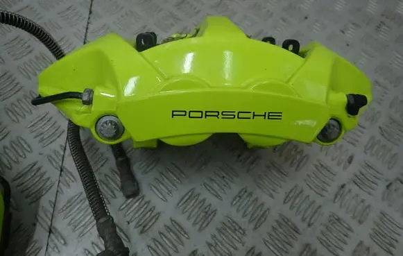 Porsche Panamera (971) Front brake caliper