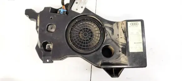 Audi A3 S3 8P Subwoofer speaker 8P4035382