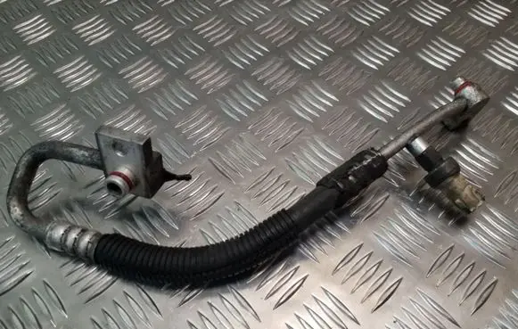 Chrysler Voyager Air conditioning (A/C) pipe/hose 05005212AB