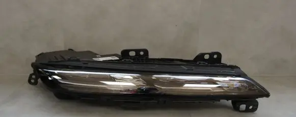 BMW 7 G70 LED Daytime headlight 9879936 000170900206521 1264C24000010