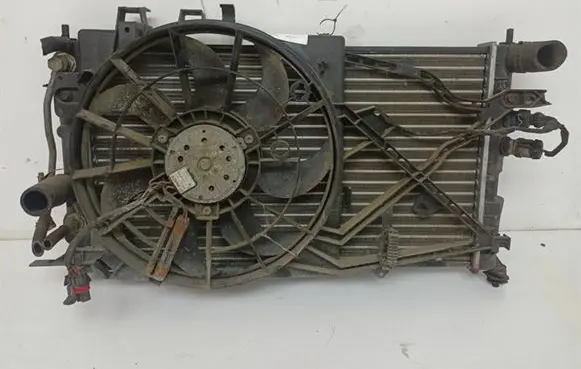 A/C cooling radiator (condenser)