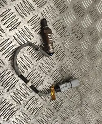 Toyota Prius (XV60) Lambda probe sensor 8946747050