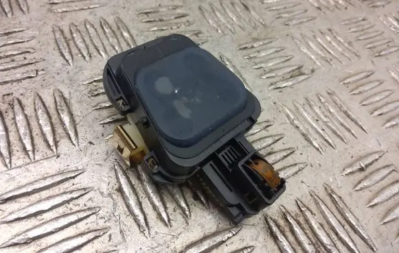 Mercedes-Benz A W176 Rain sensor a2469002603