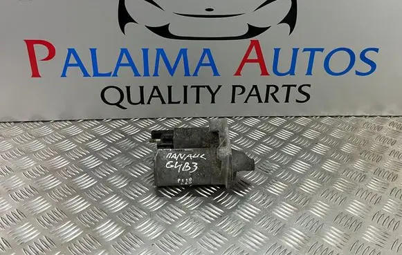Peugeot 208 Starter motor 9671530880